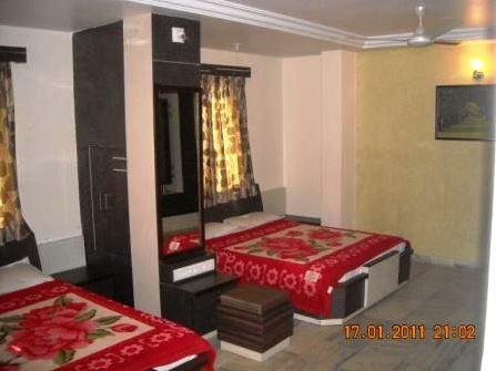 Hotel Asopalav Ambaji Extérieur photo